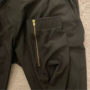 Albion Jetsetter Joggers - Black, Medium